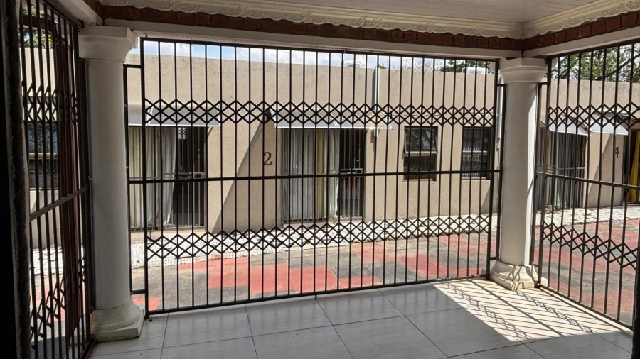 7 Bedroom Property for Sale in Mogwase Unit 4 North West